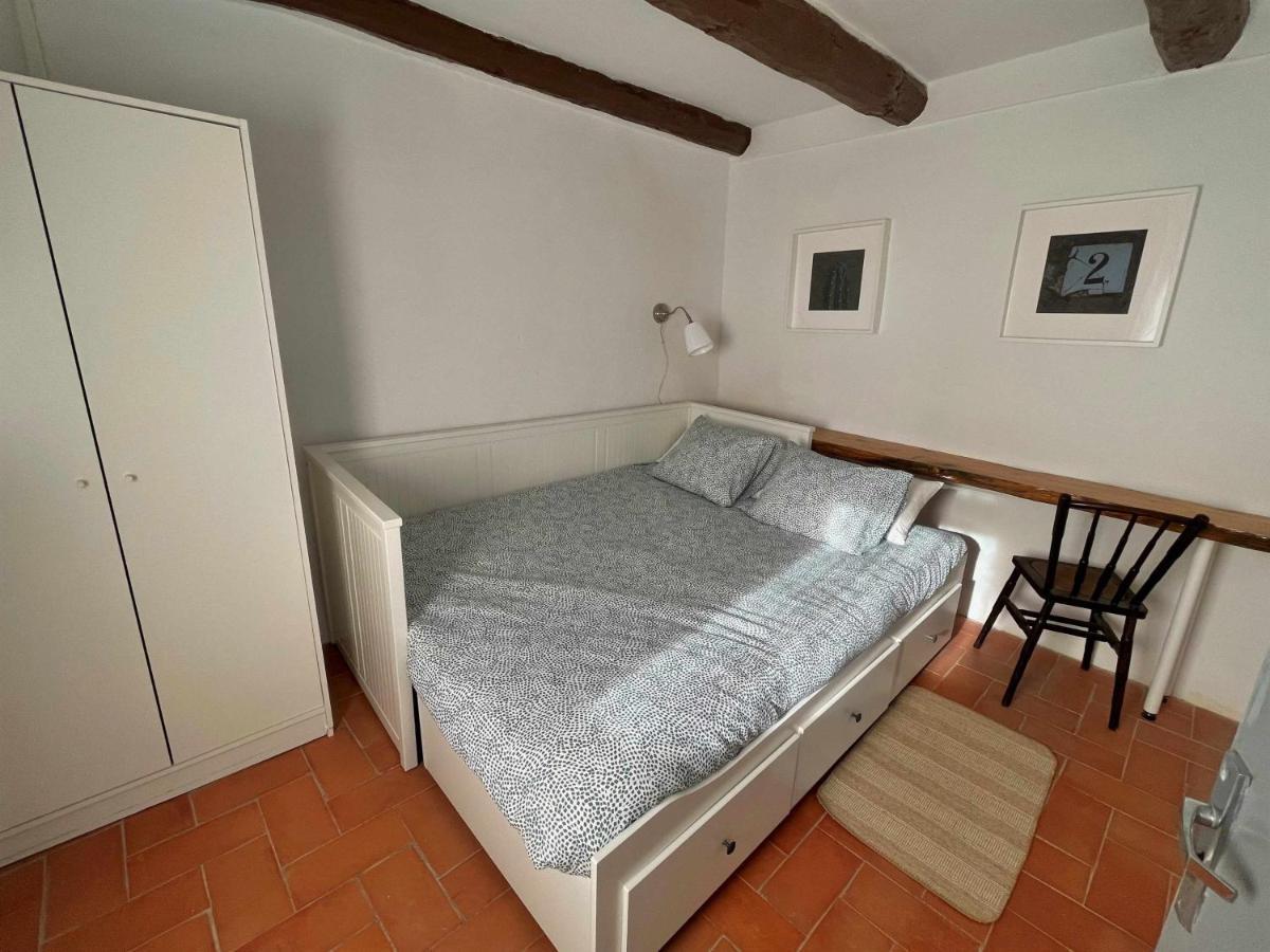 Cal Moliner De Castelladral Apartment Bagian luar foto