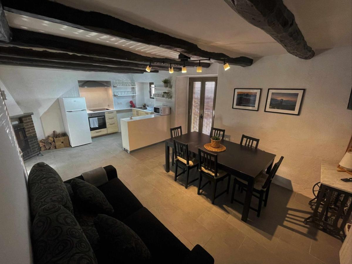 Cal Moliner De Castelladral Apartment Bagian luar foto